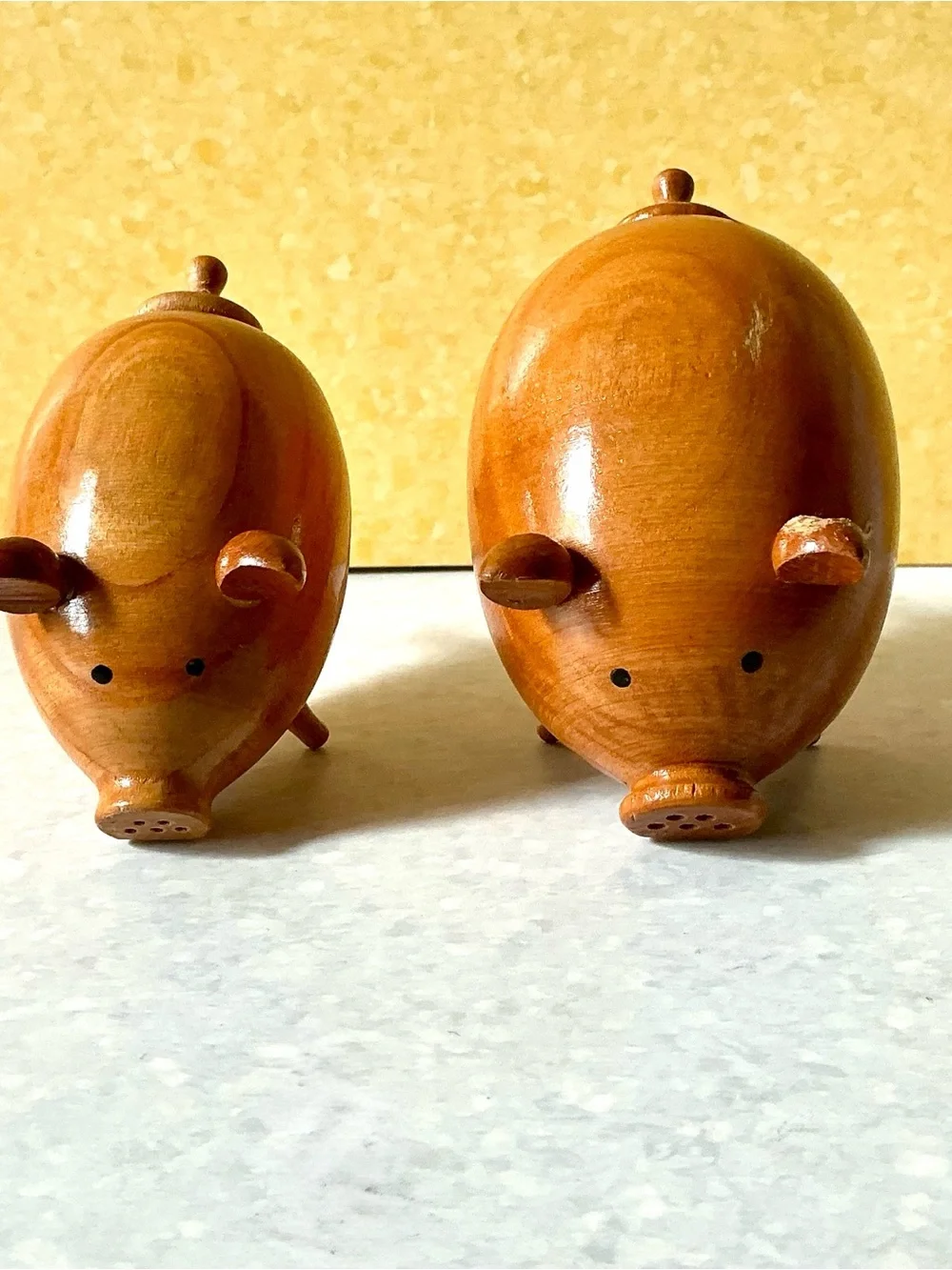 Vintage MCM Danish Teak Wood Pigs Salt & Pepper Shakers Kitsch Scandinavian ‘60s